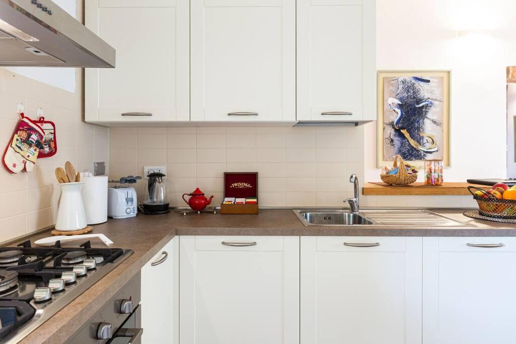 Dreaming Apartment In An Ancient Tower Флоренция Экстерьер фото