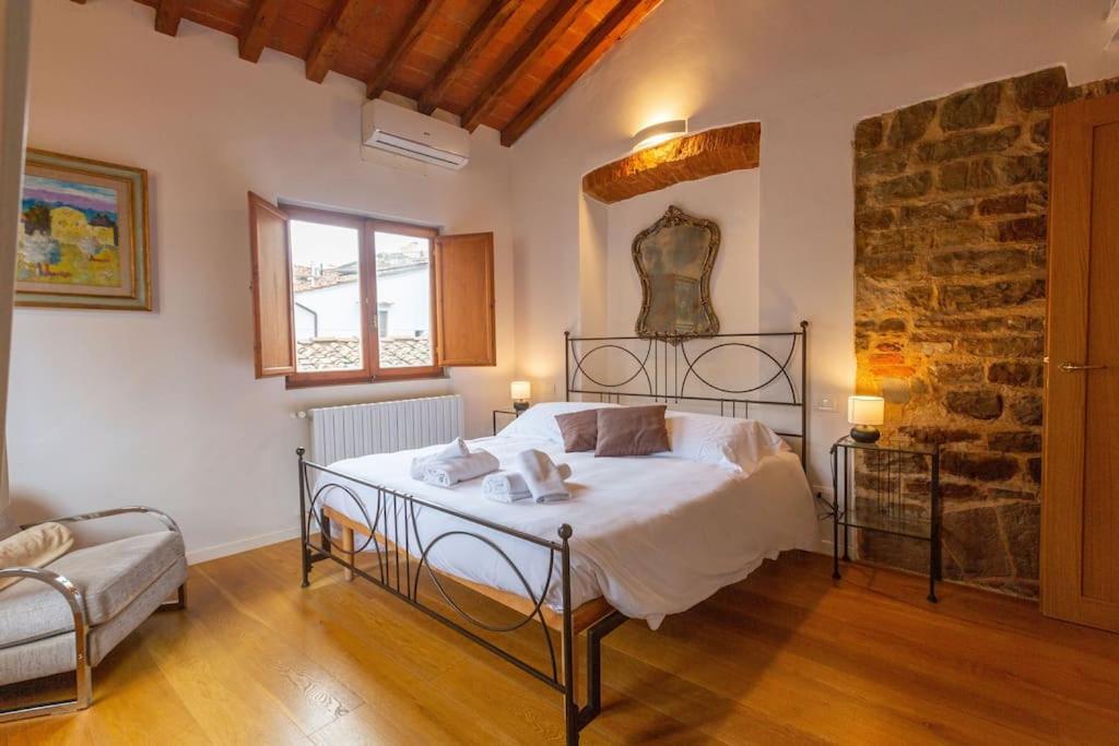 Dreaming Apartment In An Ancient Tower Флоренция Экстерьер фото